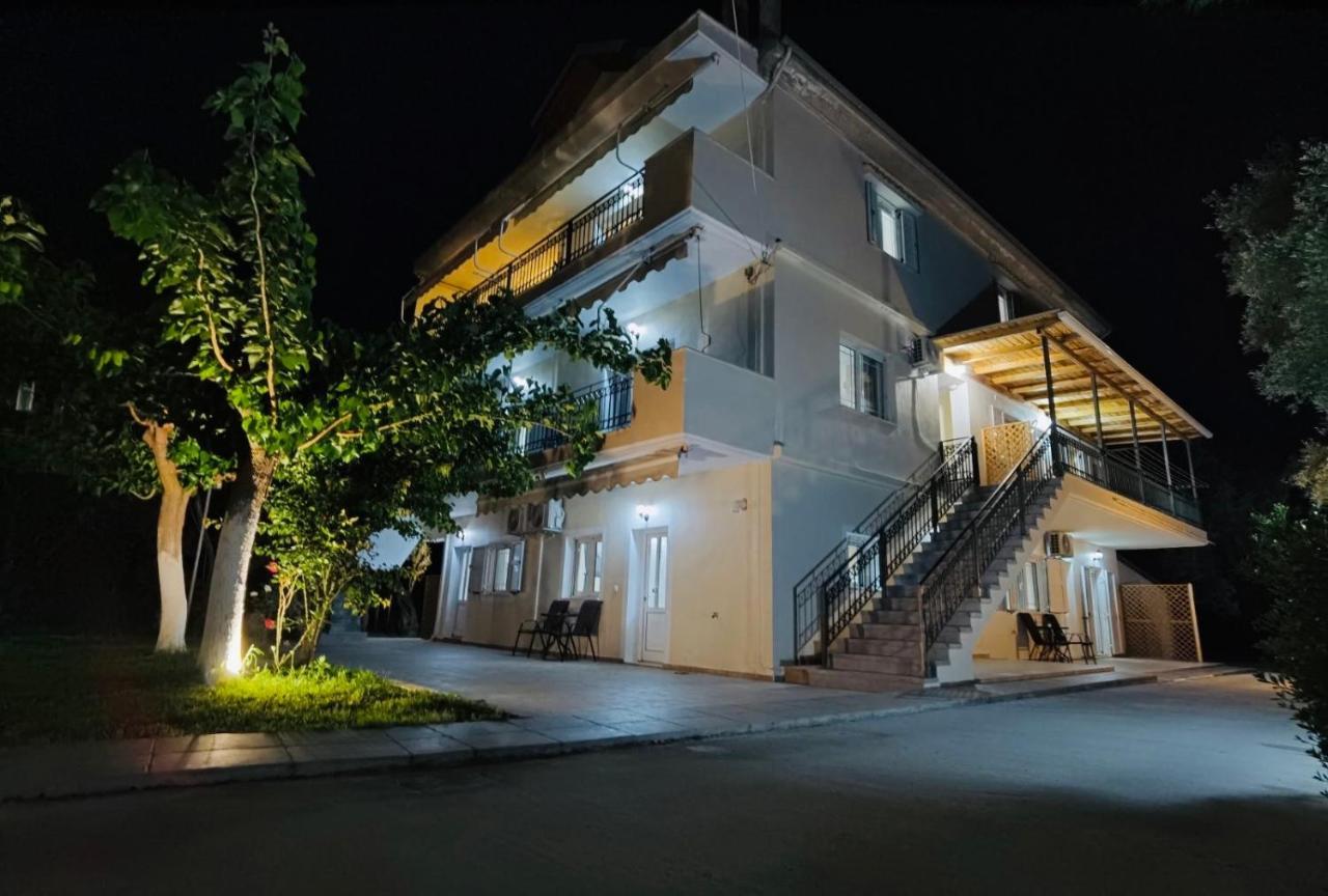 Olive Tree Apartments Lefkada City Exterior photo